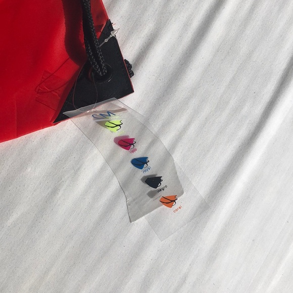 NWT Bag - Picture 3 of 5